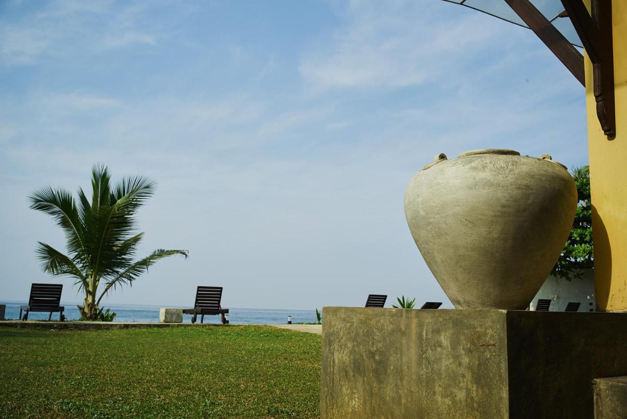 Amanda Beach Villas أونا واتونا المظهر الخارجي الصورة